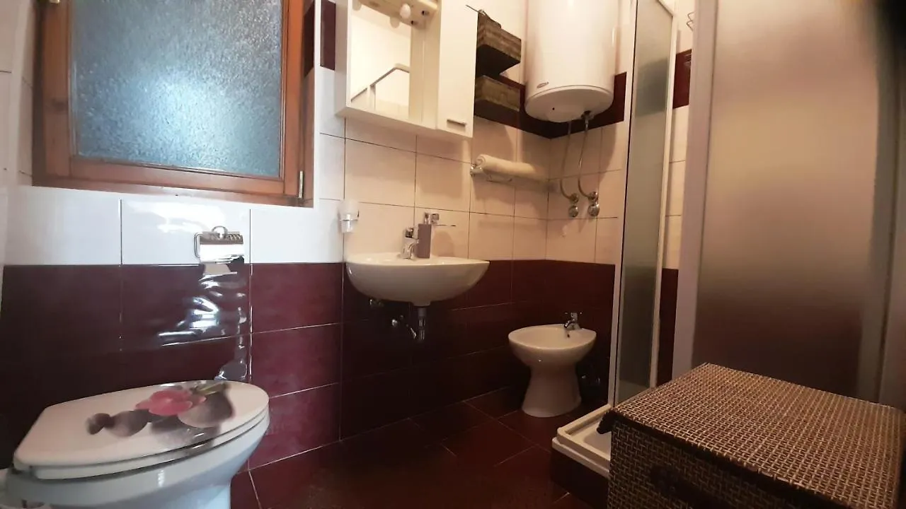 Apartments With A Parking Space Pula - 20673